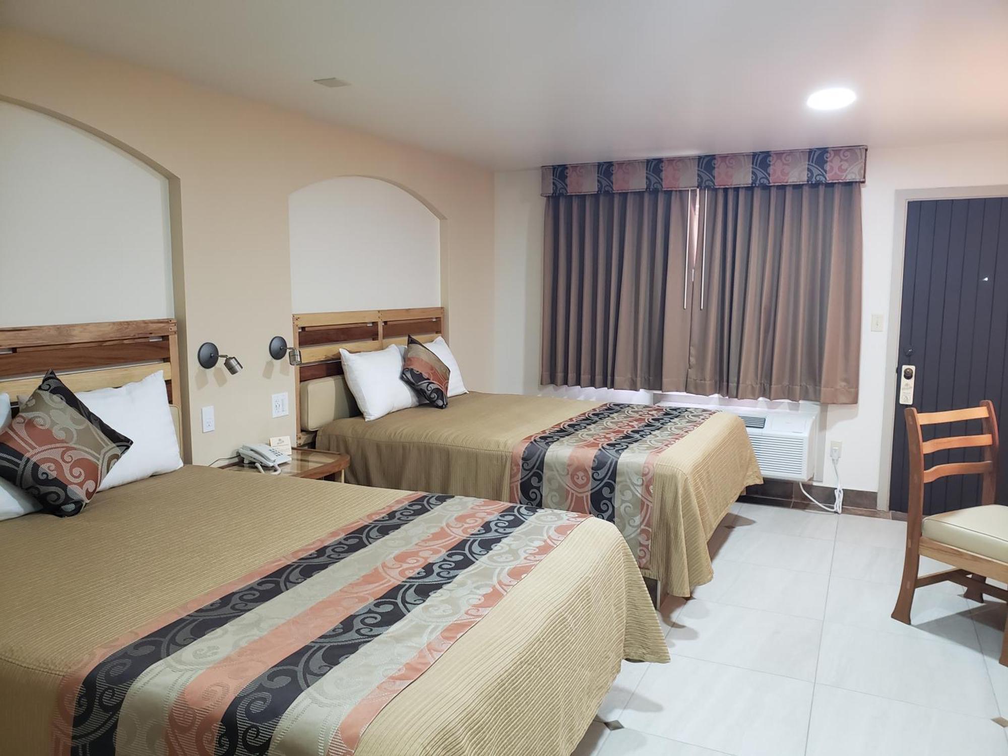 La De Zaragoza Hotel Tijuana