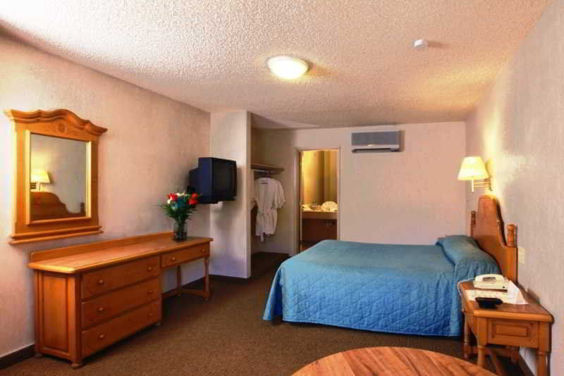 La De Zaragoza Hotel 3*